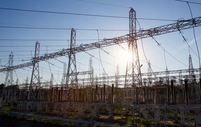 
В Украине на сегодня отменили веерные отключения электроэнергии
