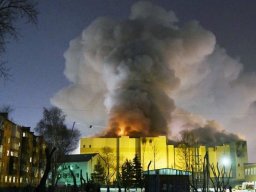 Пожар в Кемерово: чиновники запрещали проверки, а персонал перекрыл выходы тросом