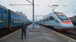 Укрзализныця обновила постельное белье и матрасы в поездах