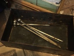 В Лукьяновском СИЗО в камере бойцов «Торнадо» нашли мангал, нож и планшет (ФОТО)