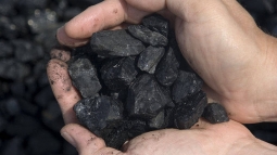На украинских ТЭС не удалось создать запасы антрацитового и газового угля - СМИ