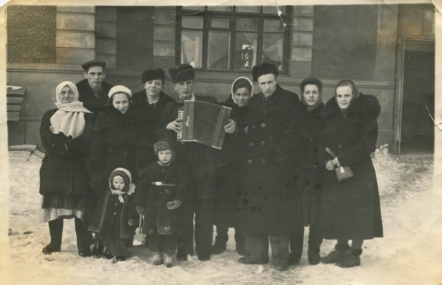 Жители дома №6 по ул. Б. Хмельницкого