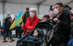 
Чехия еще на год продлила временную защиту для украинцев: что это значит
