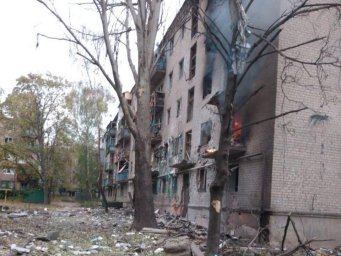 Серия вражеских атак по Константиновке: ранены гражданские и поврежденные дома – о ситуации на 3 октября