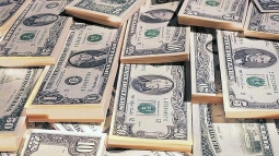 До конца года доллар в Украине подскочит до 28 гривен – эксперт