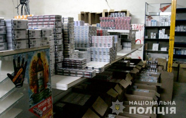 Полиция Донетчины разоблачили схему реализации фальсифицированной табачной продукции в разных област