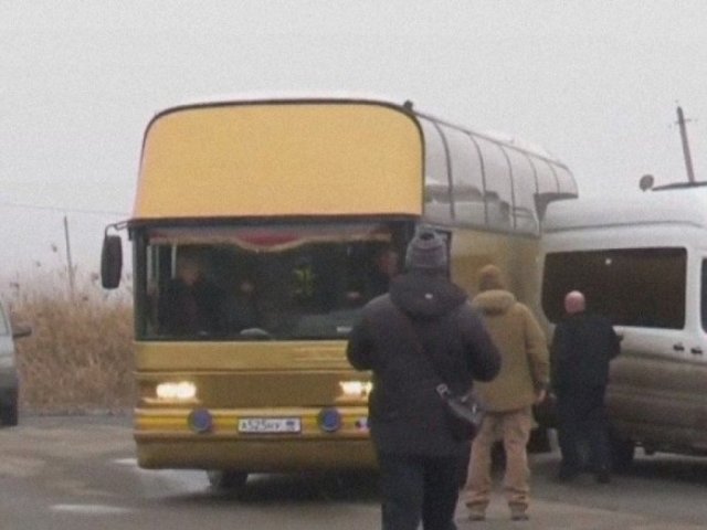 Автобус попал в ДТП на КПВВ Майорское (ФОТО)