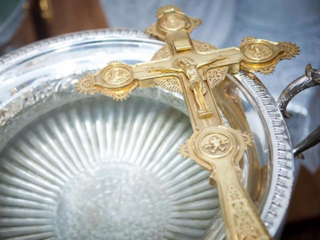 Сегодня православные верующие отмечают Крещенский сочельник