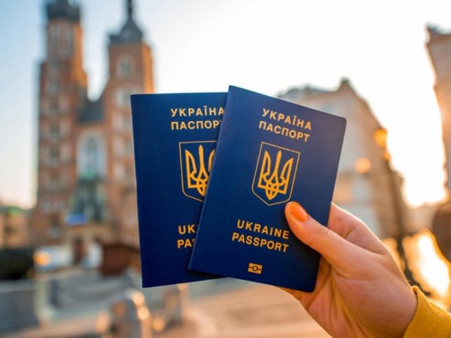 Украинцам рассказали о новых правилах безвиза с ЕС
