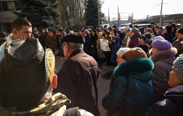 Жители Константиновки требуют от Валерия Гнатенко разобраться в "газовой афере"