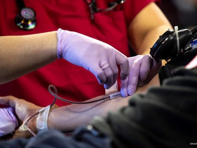 Степанов заявил о дефиците донорской крови в стране