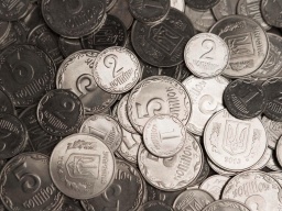 С 1 октября Нацбанк выводит из обихода мелкие монеты