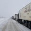 Ограничения на движение грузовиков действует в семи областях