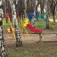 Карантин вандалам не помеха: В Константиновке разворовывают детские площадки