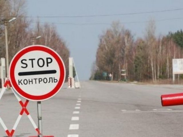 Половина украинцев на КПВВ жалуются, что их жизнь ухудшилась