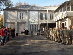 В Константиновке прошла торжественная отправка в армию