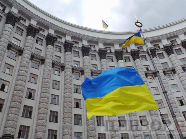 Кабмин утвердил военного прокурора губернатором Донецкой области