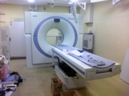 Долгожданный томограф в Константиновке превратился в «кашу из топора»