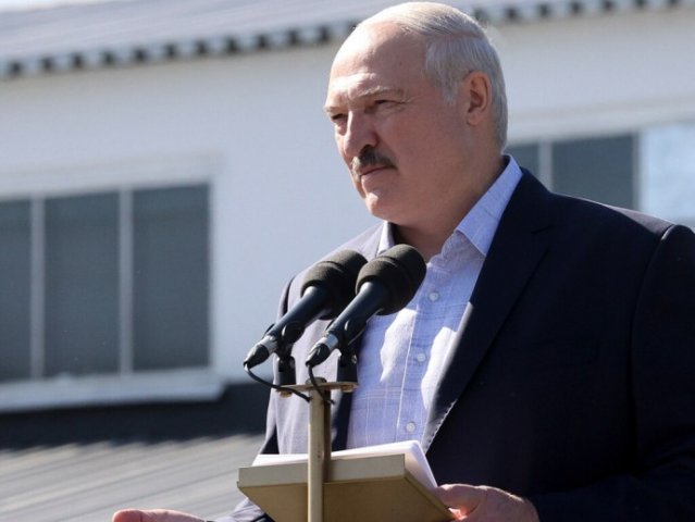 Лукашенко обвинил своих противников в попытке захвата власти