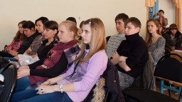 В Украине начали фиксировать наркозависимых среди выпускников школ - эксперт