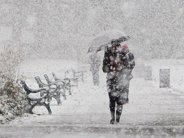 Когда в Украину придет зима с морозом и снегопадами: синоптики дали ответ
