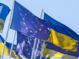 Цена безвиза: украинцам для въезда в Евросоюз потребуется спецразрешение за 7 евро
