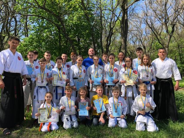 Константиновские каратисты завоевали на чемпионате страны 38 медалей