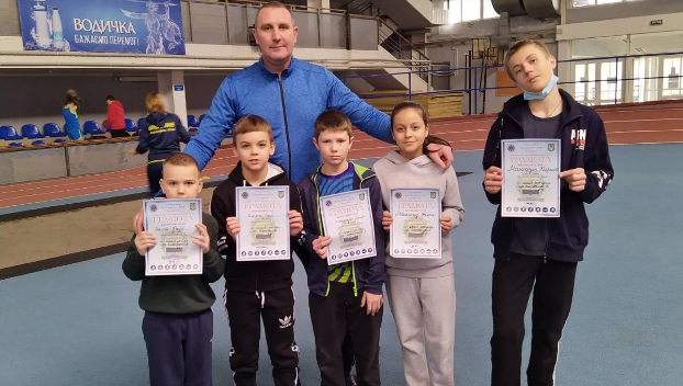 Легкоатлеты из Константиновки завоевали медали на чемпионате Донецкой области