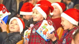 ХК «Донбасс» дарит подарки ко Дню святого Николая