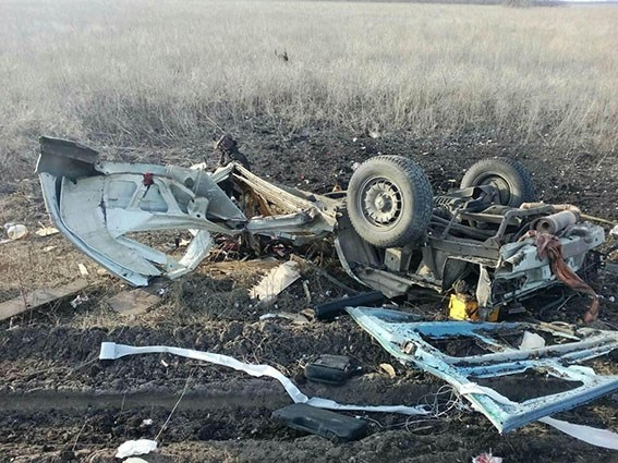 Полиция Донецкой области: Взрыв микроавтобуса под Марьинкой