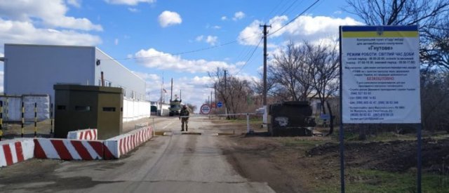 «В Еленовке нет света. Все стоит»: Ситуация на блокпостах Донбасса сегодня утром, 14 ноября 2019 год