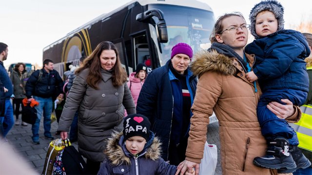 Теперь только платно. Украинских беженцев в Болгарии попросят покинуть отели