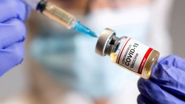 Какие вакцины от COVID-19 доступны в Константиновке и сколько жителей сделали прививку