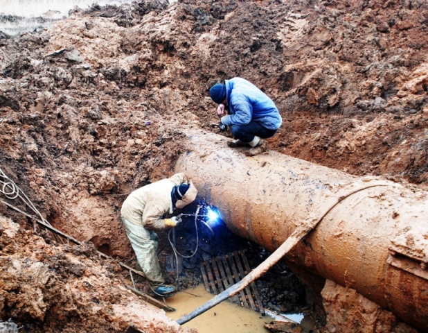 Аварийно-ремонтные работы на ІІ Донецком водоводе