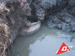 В Константиновке сгнили 800 метров канализационных труб