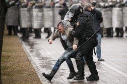 Компартия Беларуси: 25 марта: что осталось за кадром