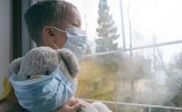 
Среди больных коронавирусом в Константиновке почти 50 детей
