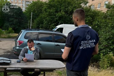 Чиновнику Константиновского горсовета сообщили о подозрении из-за переплаты за &laquo;егозу&raquo; почти 14 млн грн