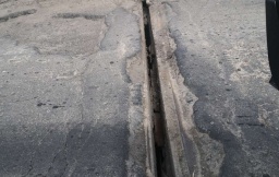 
Аварийный Южный путепровод в Константиновке: Когда отремонтируют?
