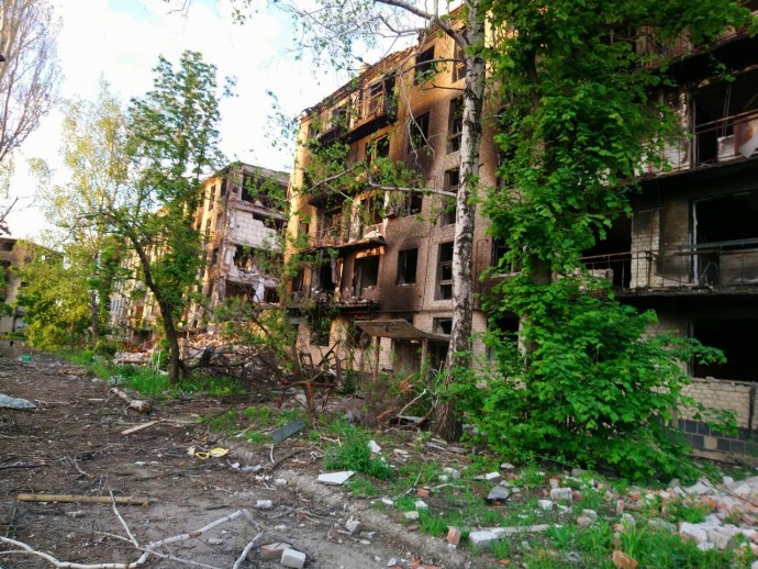 Двір вул. Дружби (Ціолковського), 19 - травень 2026 року