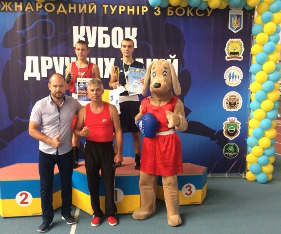 Спортсмены Константиновки продолжают собирать награды и в период летних каникул