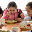 В Константиновке планируют увеличить стоимость питания детей в школах и детских садах: Подробности