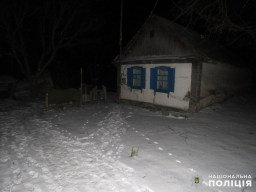 Полицейские Константиновки пришли на помощь супругам, находящегося на грани гибели