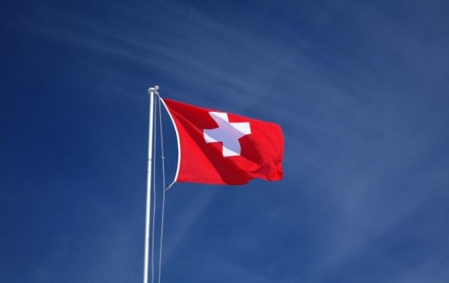 
Швейцария возобновляет работу посольства в Киеве
