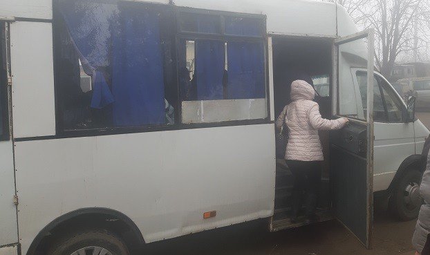 
Соблюдают ли графики движения водители автобусов в Константиновке

