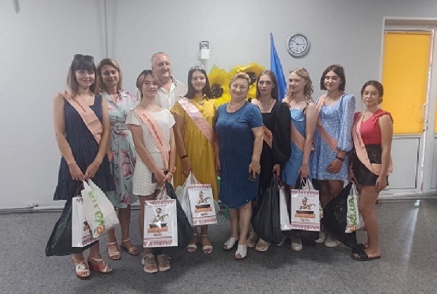 Ко Дню независимости Украины в Ильиновской ТГ провели конкурс красоты