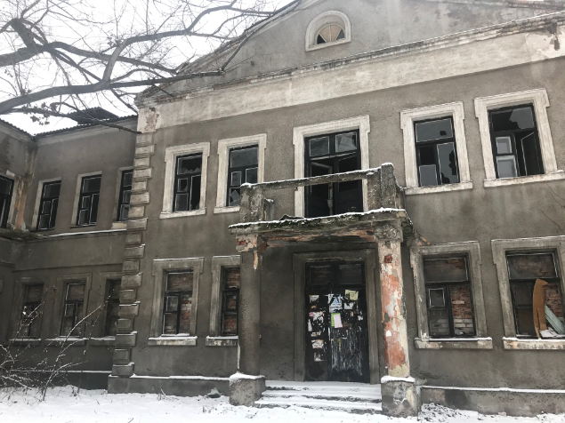 Проблемы Константиновки: Заброшенные здания и хаотичные киоски
