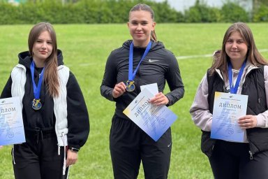 Костянтинівська спортсменка Марія Стрєлець виборола «золото» на Кубку України з метань