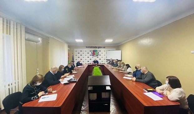 В Константиновке состоялось очередоное заседание комиссии по ТЭБ и ЧС: Что решили