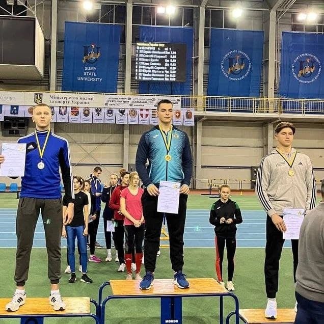 На Чемпионате Украины по легкой атлетике успешно выступил спортсмен из Константиновки